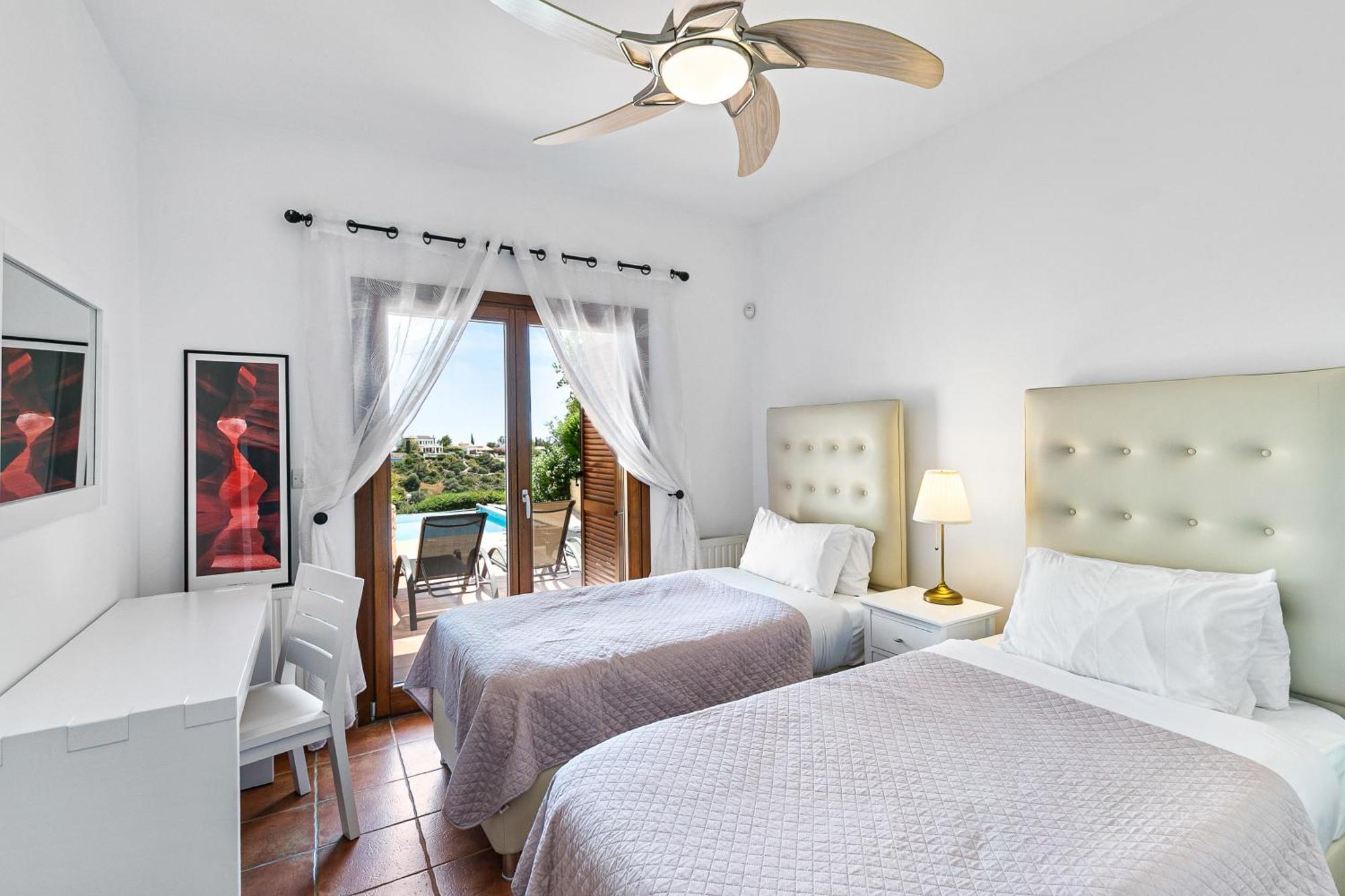 4 Bedroom Villa Helidoni With Private Infinity Pool, Aphrodite Hills Resort Kouklia Exterior foto